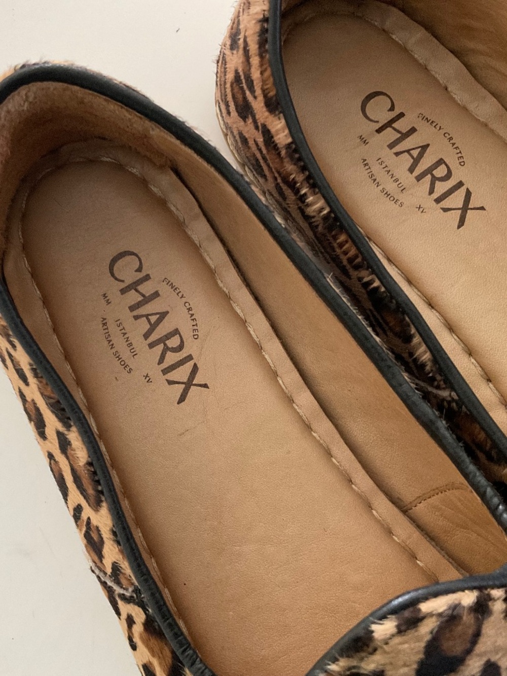 CHARIX Slip-On Leopard Cowhide Hair  Size EU 41 US 9.5/10 - Picture 3 of 13